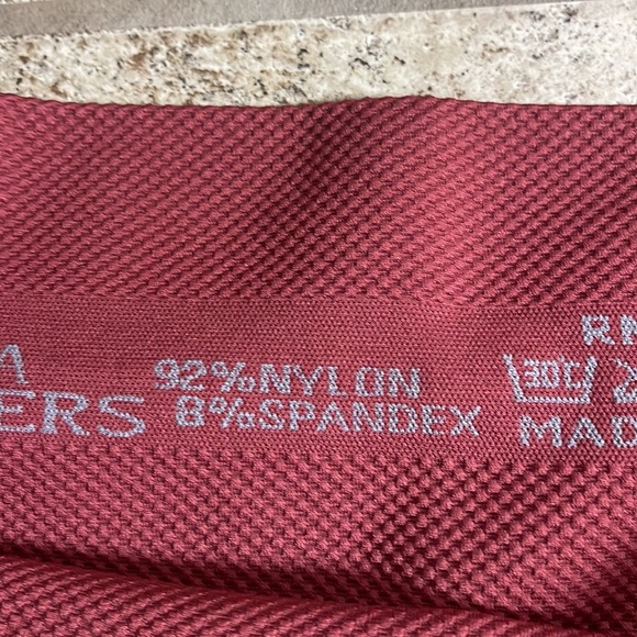 Zenana Outfitters leggings size large/XL Great condition! Rust color. - Picture 8 of 9